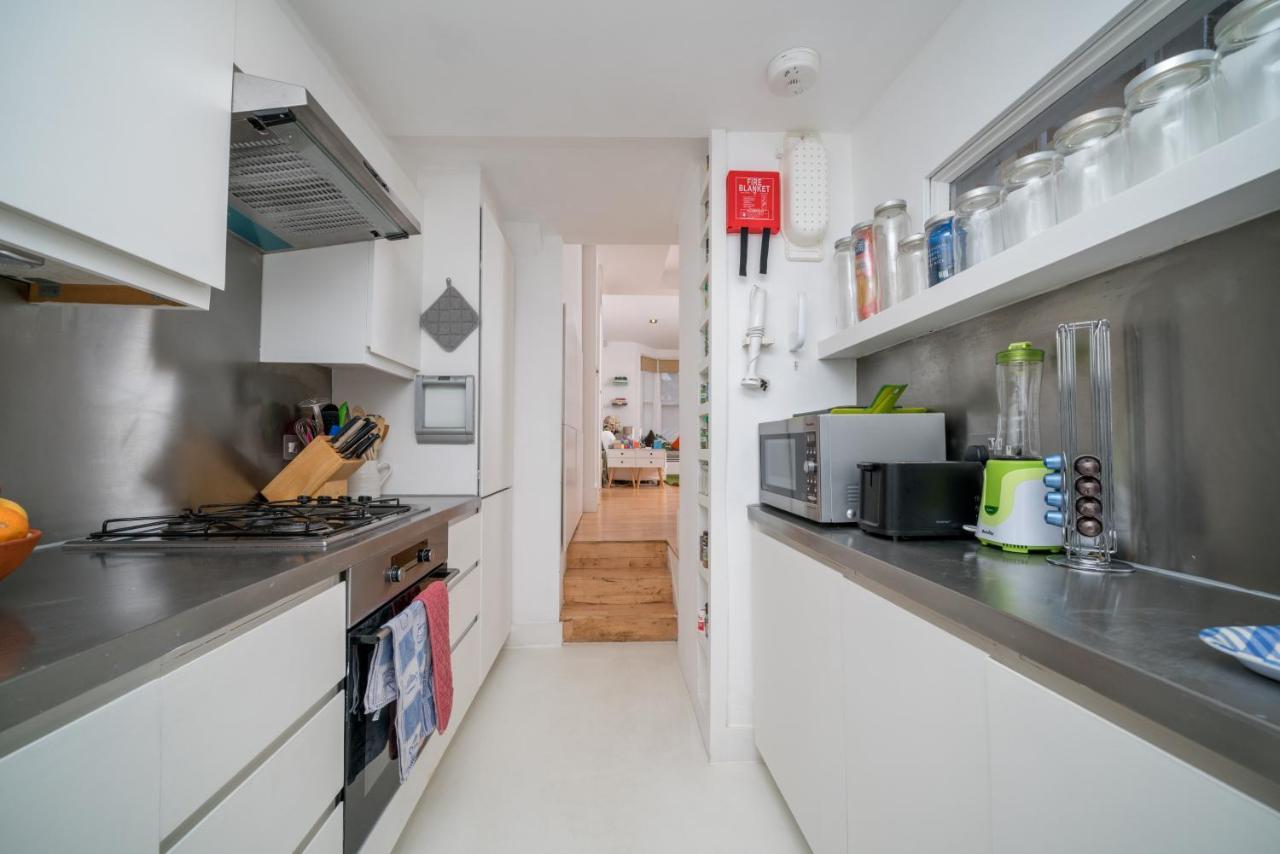 לונדון Captivating Apartment In Shepherds Bush מראה חיצוני תמונה